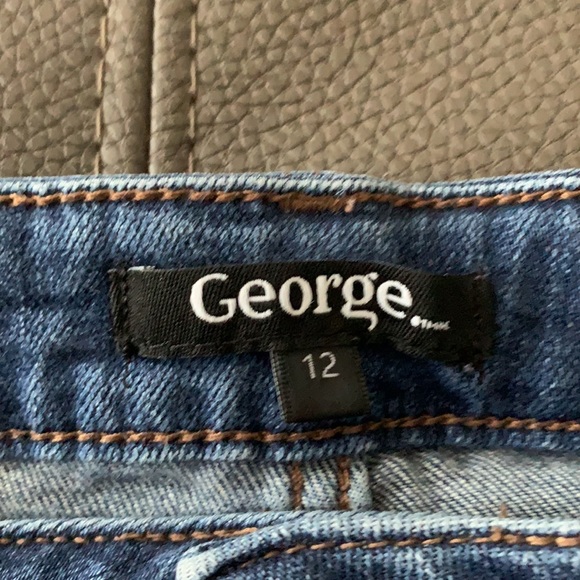 George size 12 mid thigh denim shorts - Picture 3 of 3